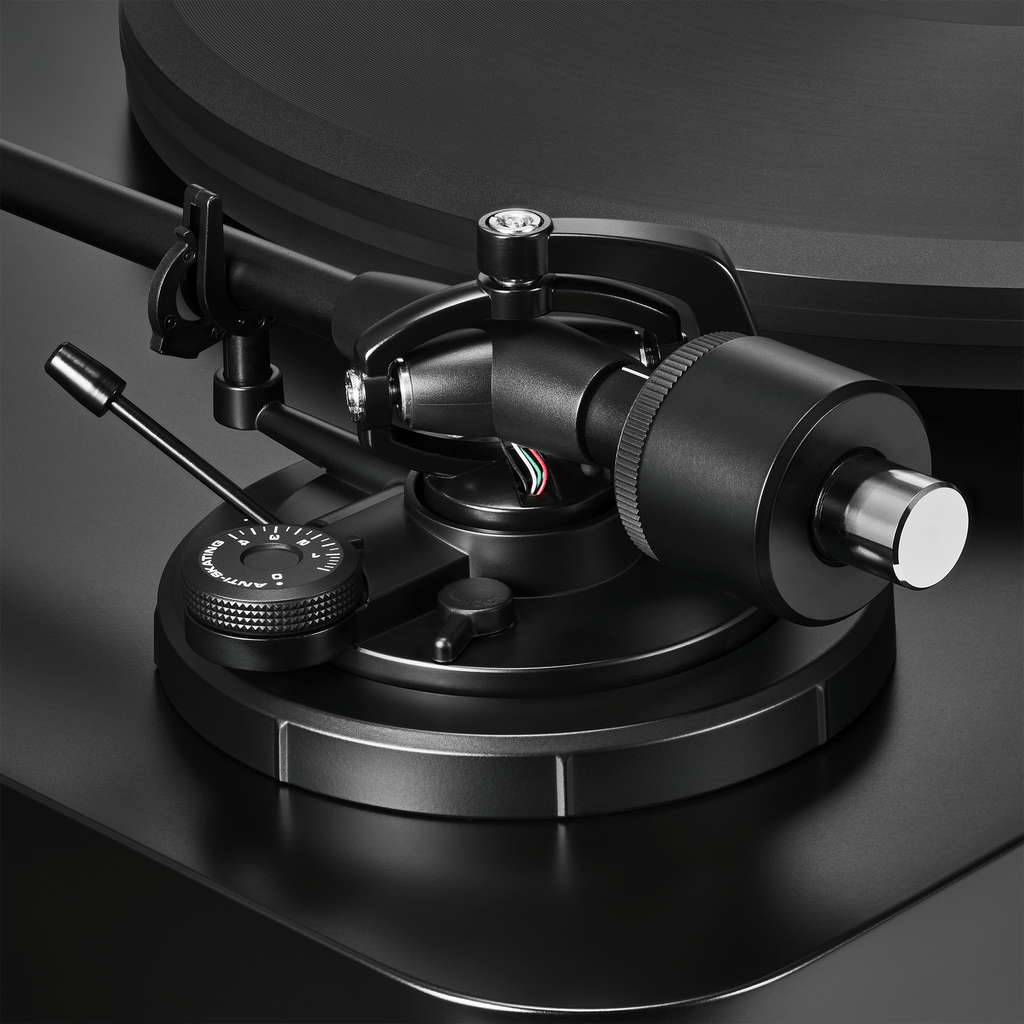 Audio-Technica: AT-LP7X Turntable