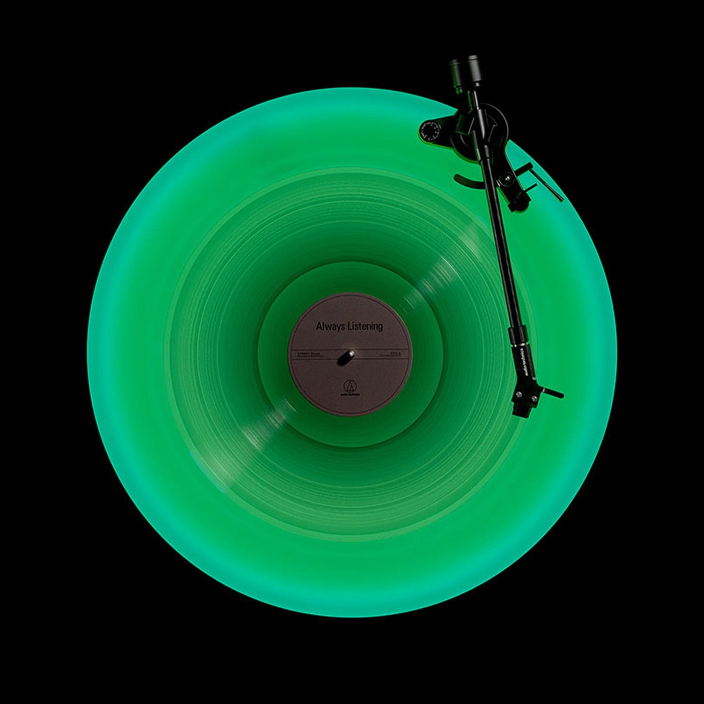 Audio-Technica: Hotaru Turntable